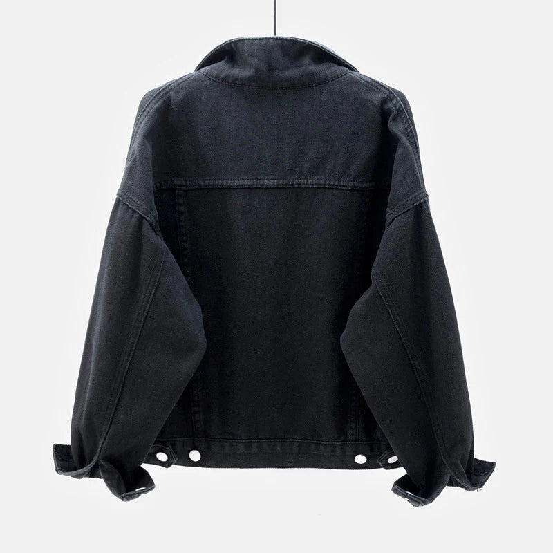 Women's jacket with straight cut and pocket detail