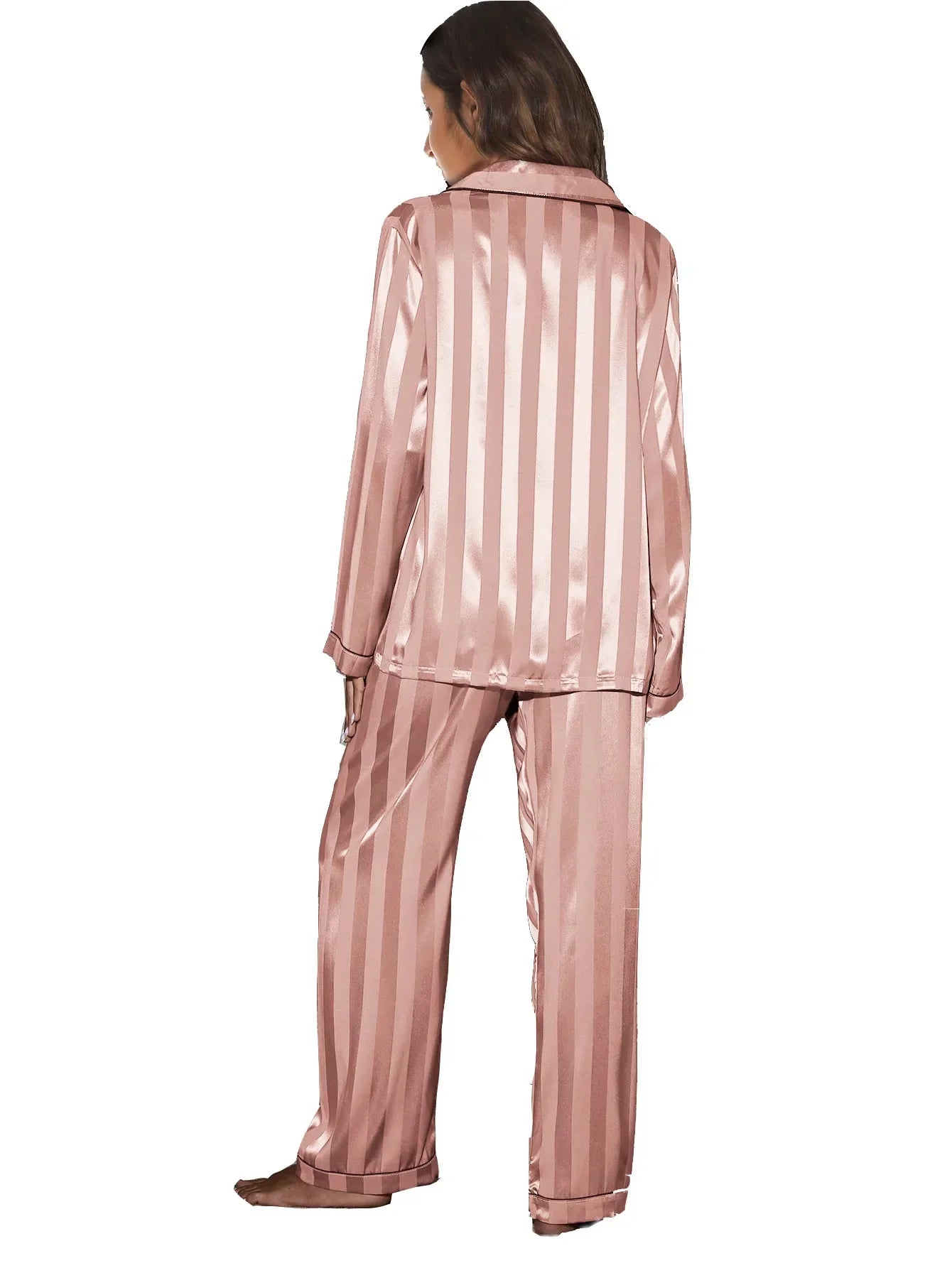 Women’s striped pajama set with long-sleeve top and relaxed bottoms