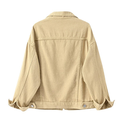 Women's jacket with straight cut and pocket detail