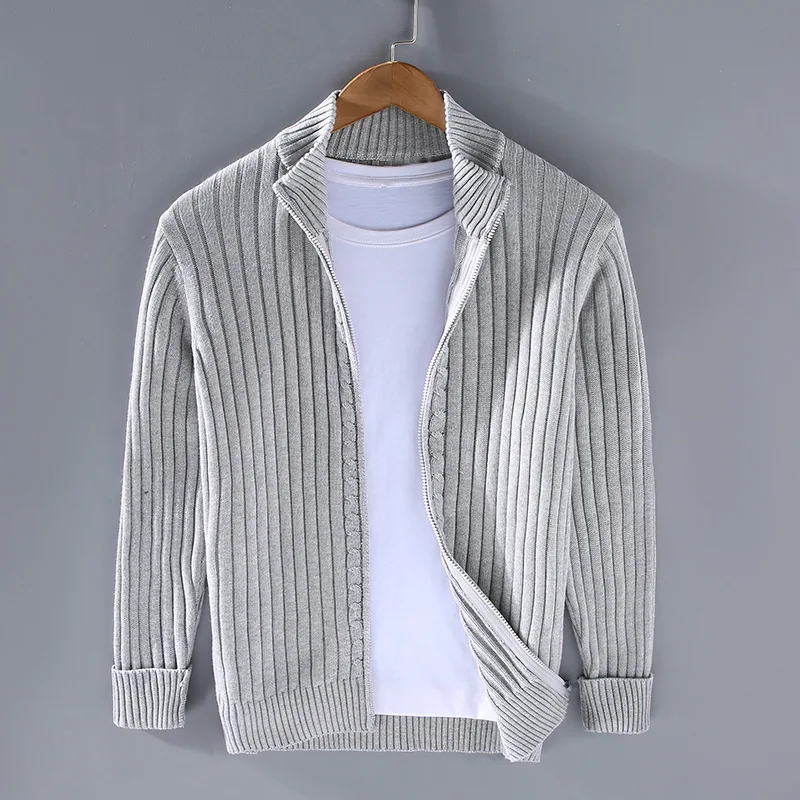 Men's zip cardigan with ribbed cuffs and structured silhouette