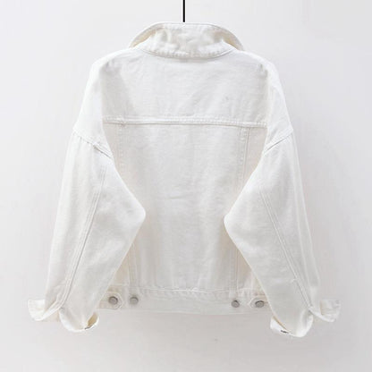 Women's jacket with straight cut and pocket detail